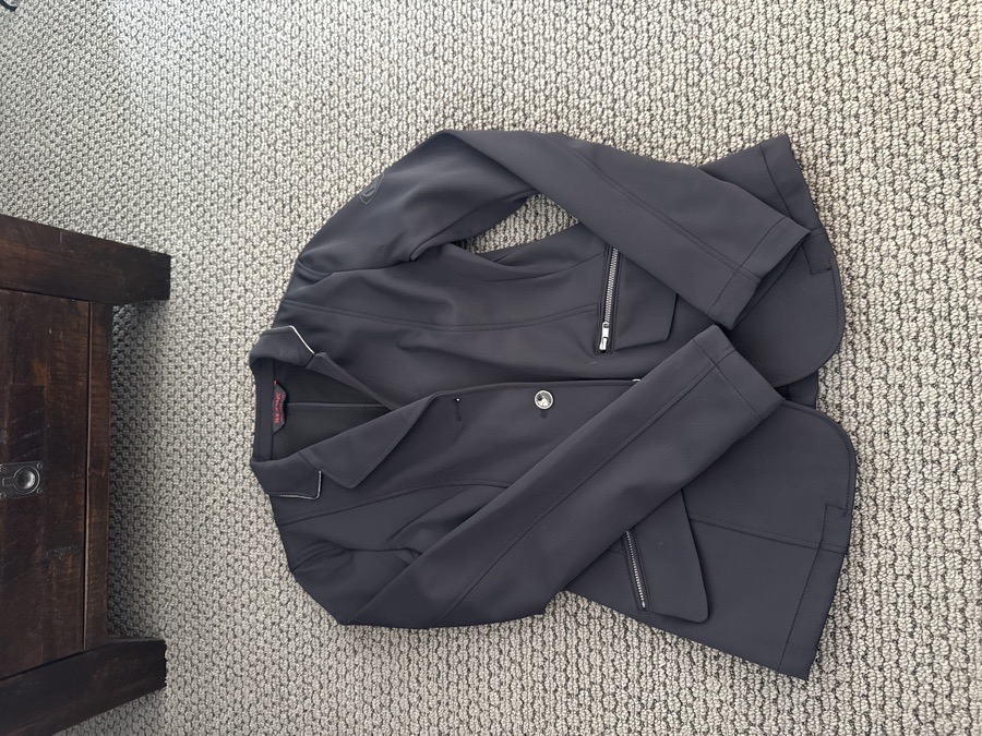 XS black Horseware Ireland Show Jacket