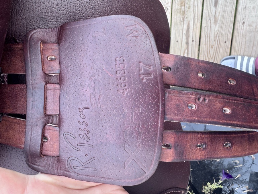 PESSOA | 17" | 4.75" Tree Size