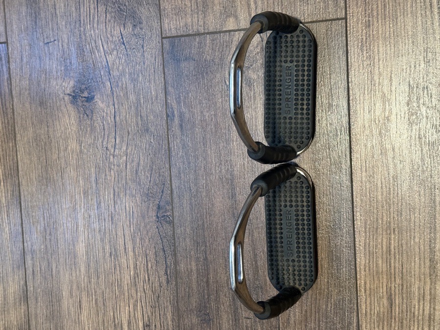 USED Herm Sprenger HS System 4-Stirrups 4.75" Black Non-Slip Rubber Inserts