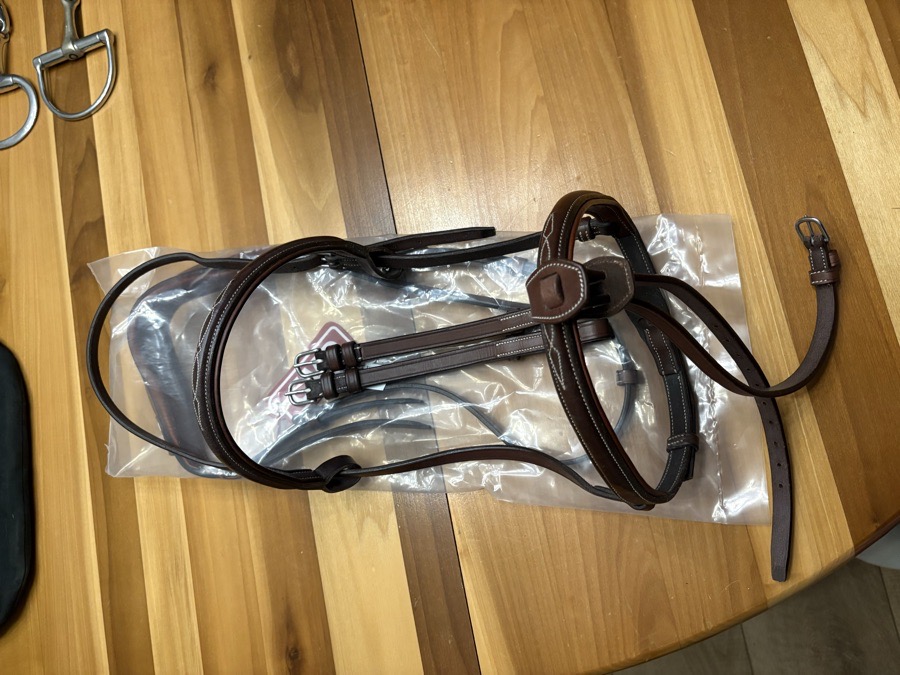 CWD *NEW* french noseband anatomical bridle with removable flash attachment