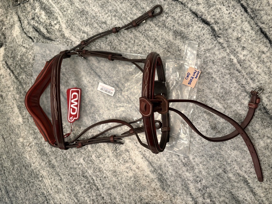 CWD *NEW* french noseband anatomical bridle with removable flash attachment
