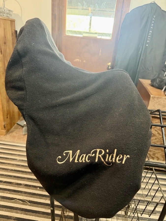 MacRider Dressage Saddle