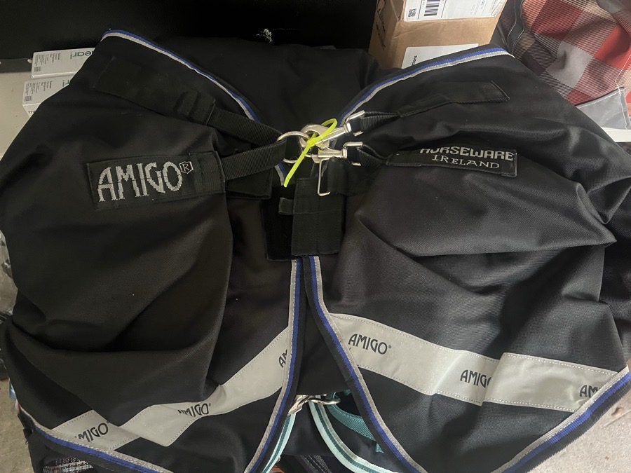 AMIGO 75 Medium Blanket