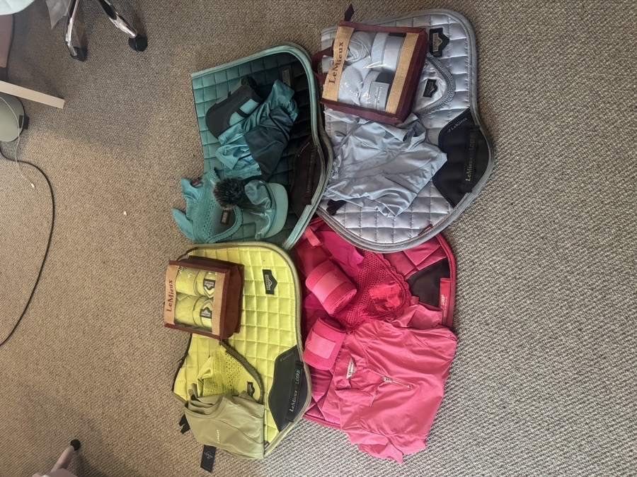 Azure spectrum Lemieux set 