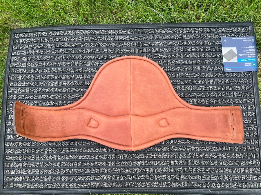 CWD NEW short belly guard girth 