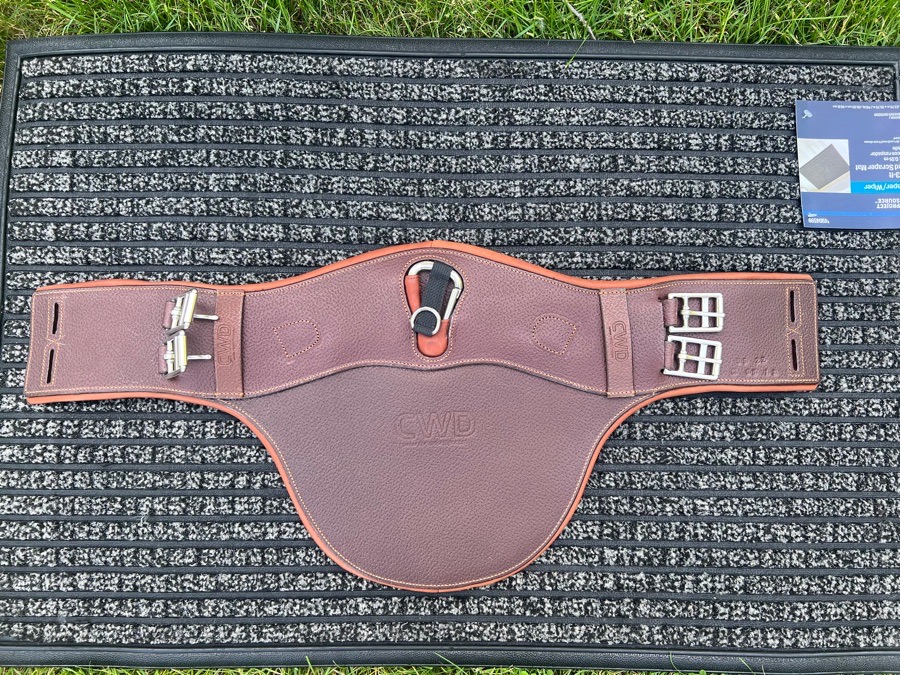 CWD NEW short belly guard girth 