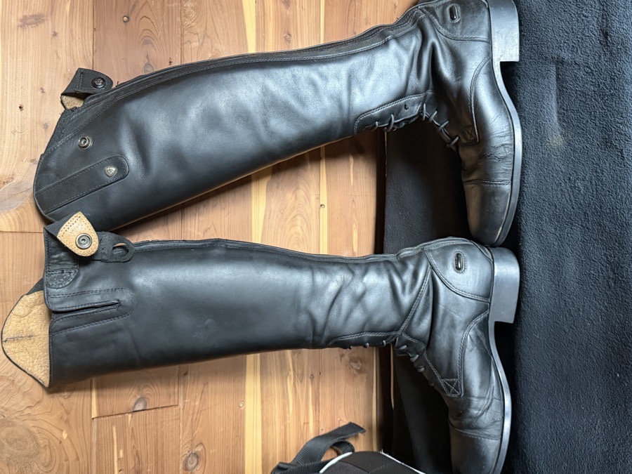 Ariat® Ladies' Heritage Contour II Field Boots