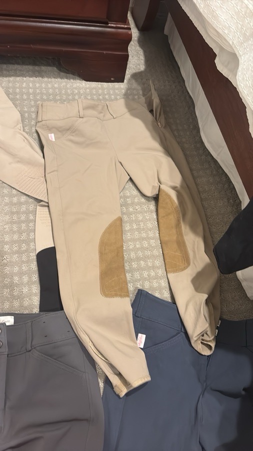THE TAILORED SPORTSMAN Show Outfit Accessories