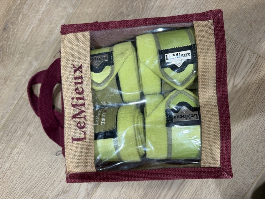 LEMIEUX Polo Wraps & Standing Wraps