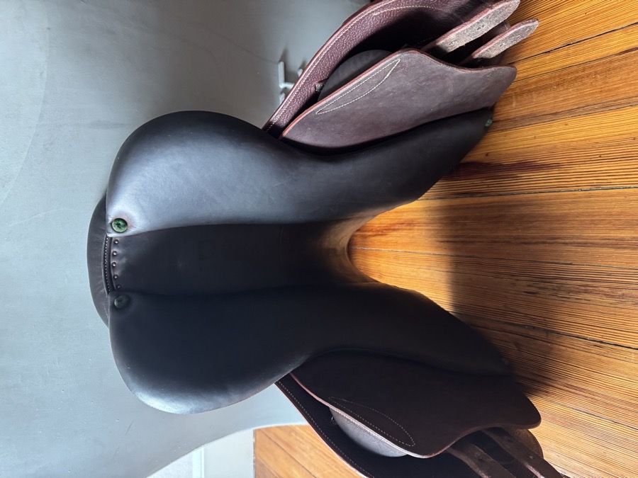 15.5” Devoucoux Biarritz K Child / Pony Saddle - 00 Short Flaps