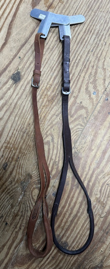 2 adjustable cruppers