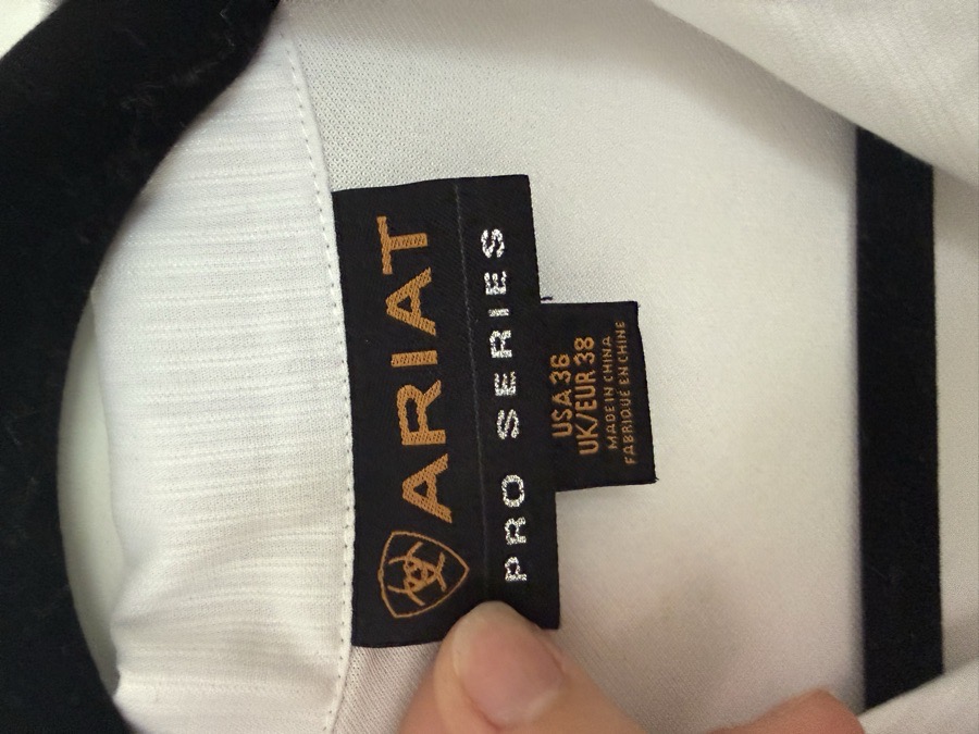 ARIAT Pro Series show shirt