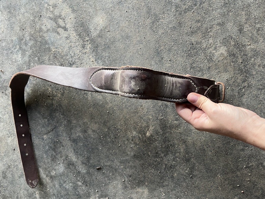 Perri’s Cribbing Collar