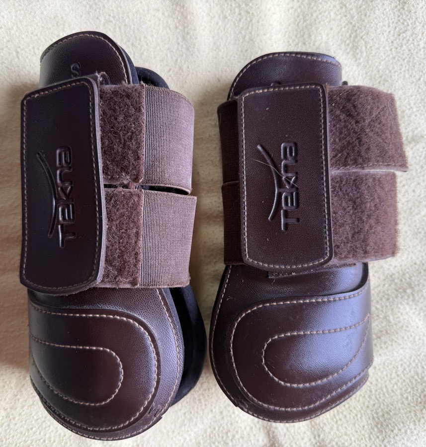 Tekna brown open front boots