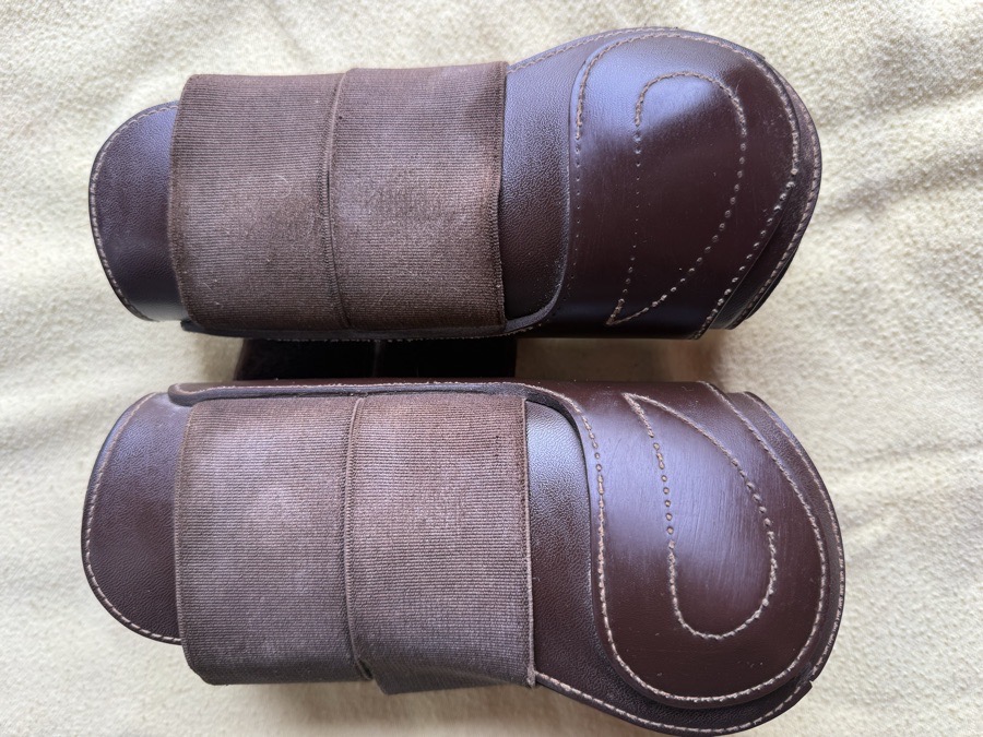 Tekna brown open front boots