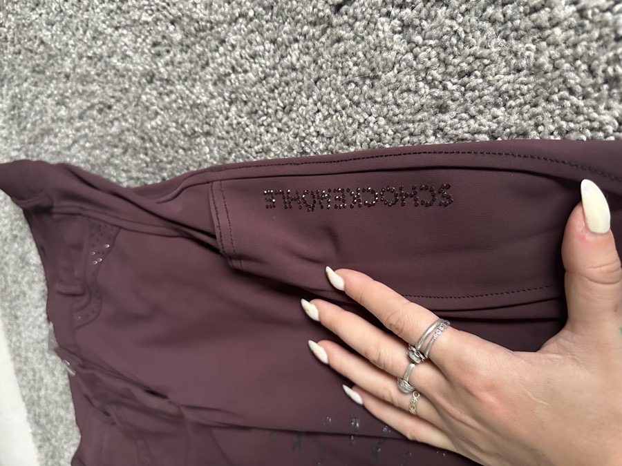 24R shockemohle Swarovski silicone full seat breeches