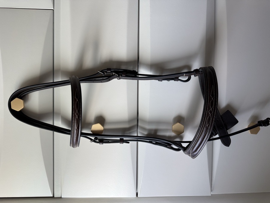 AJR - WIDE NOSEBAND HUNTER Bridle Horse
