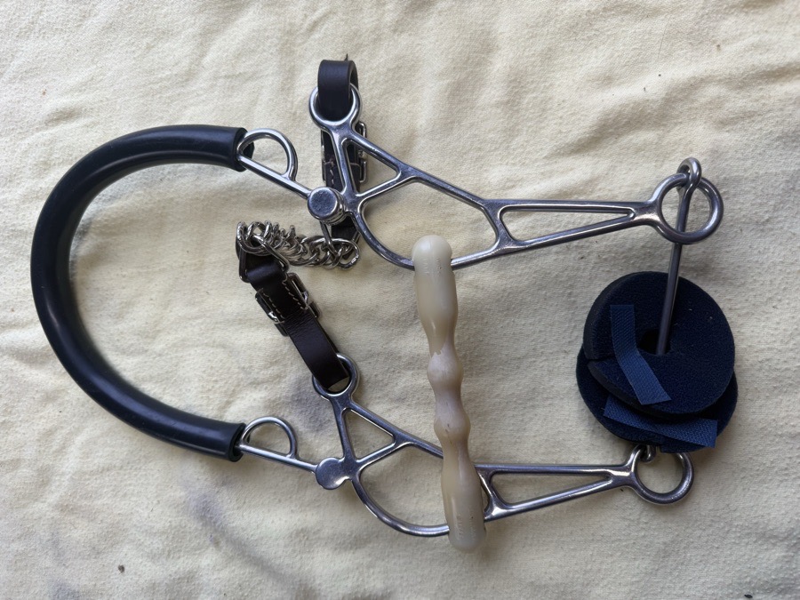 HAPPY MOUTH mullen hackamore bit