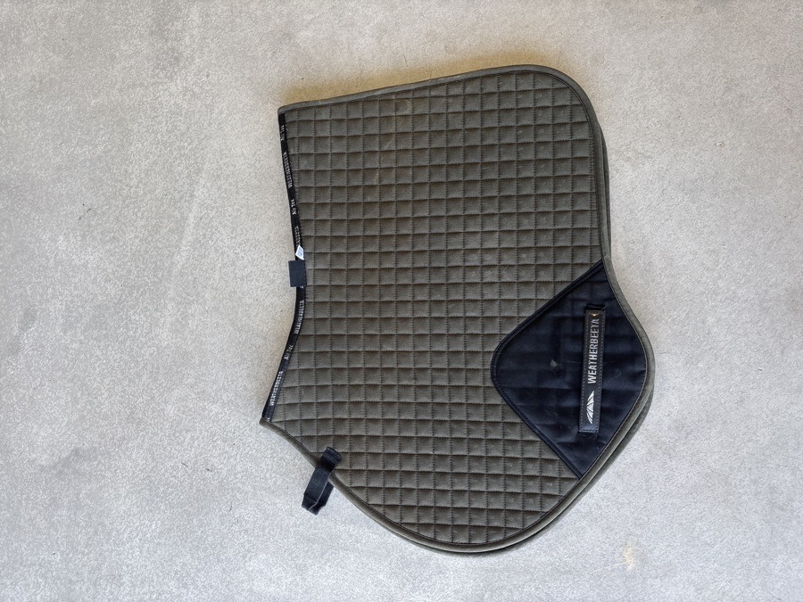 WEATHERBEETA hunter green jump saddle pad