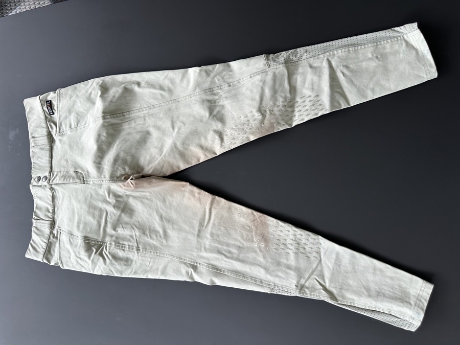 Kerrits tan breeches