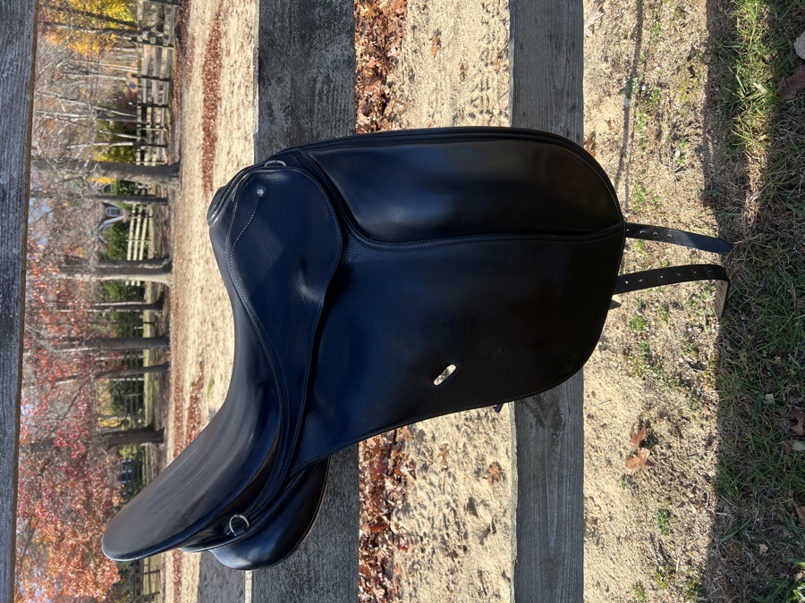  Schleese JES Elite Dressage Saddle (18”)