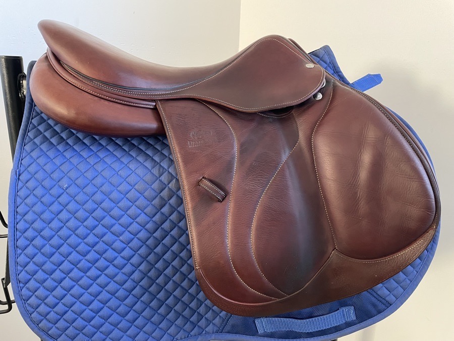 17.5” Devoucoux Biarritz S - 2018 - 2AB - 4.75” dot to dot