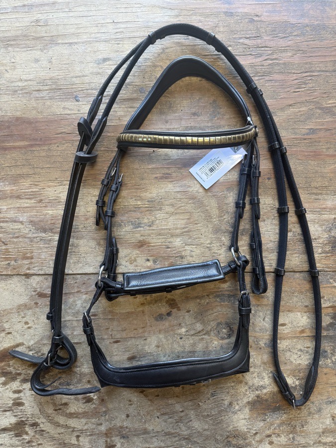 Cob Horze anatomical bridle 