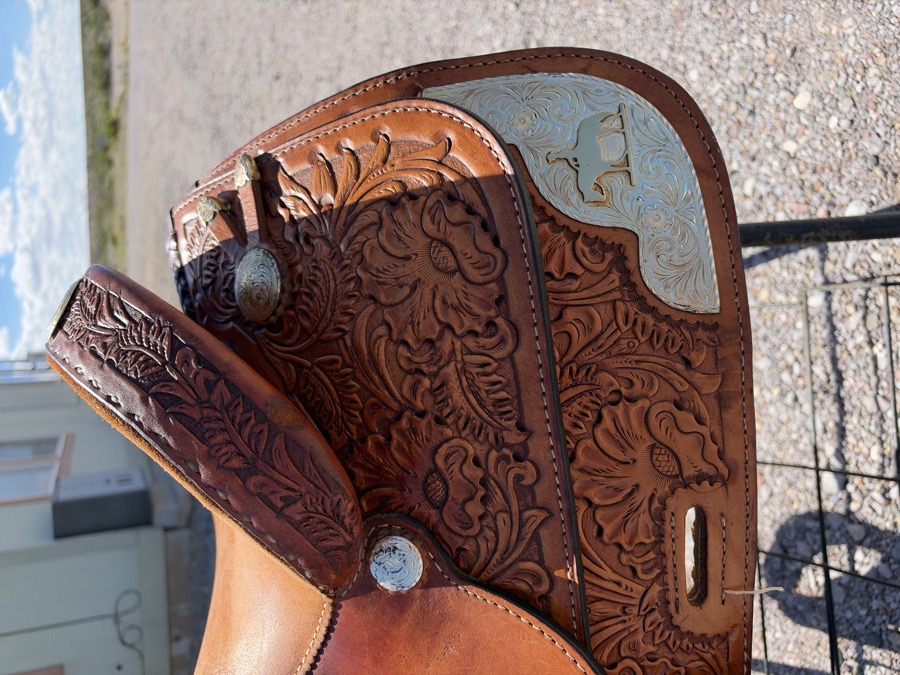 HEREFORD | 15" | 6.25" Tree Size | Before 2010