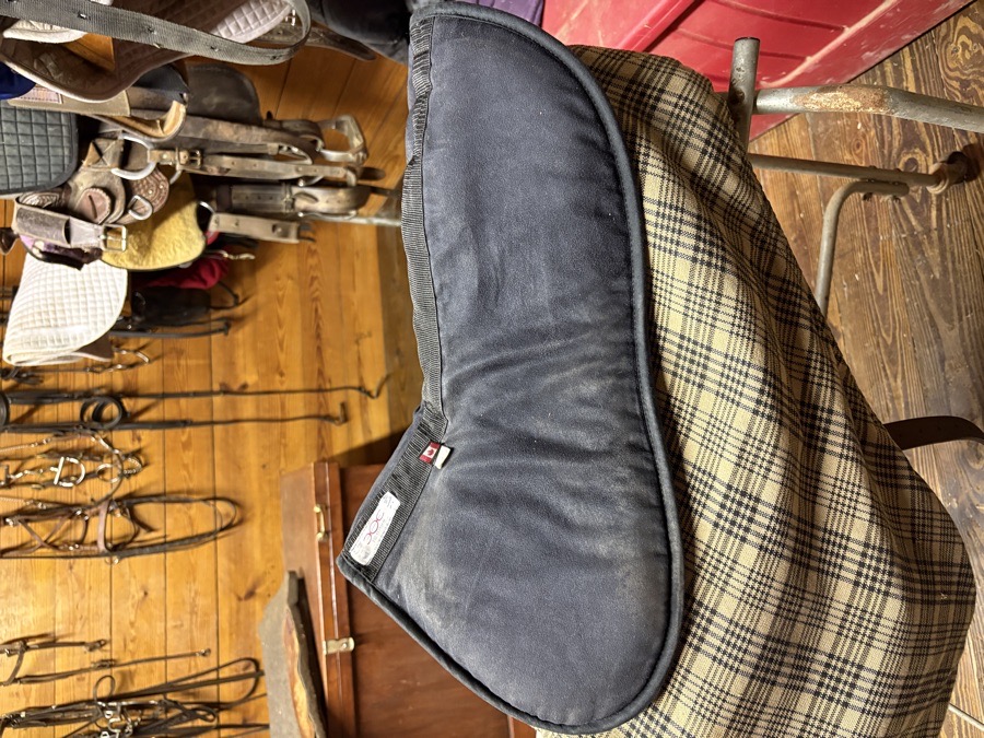 OGILVY hunter half pad