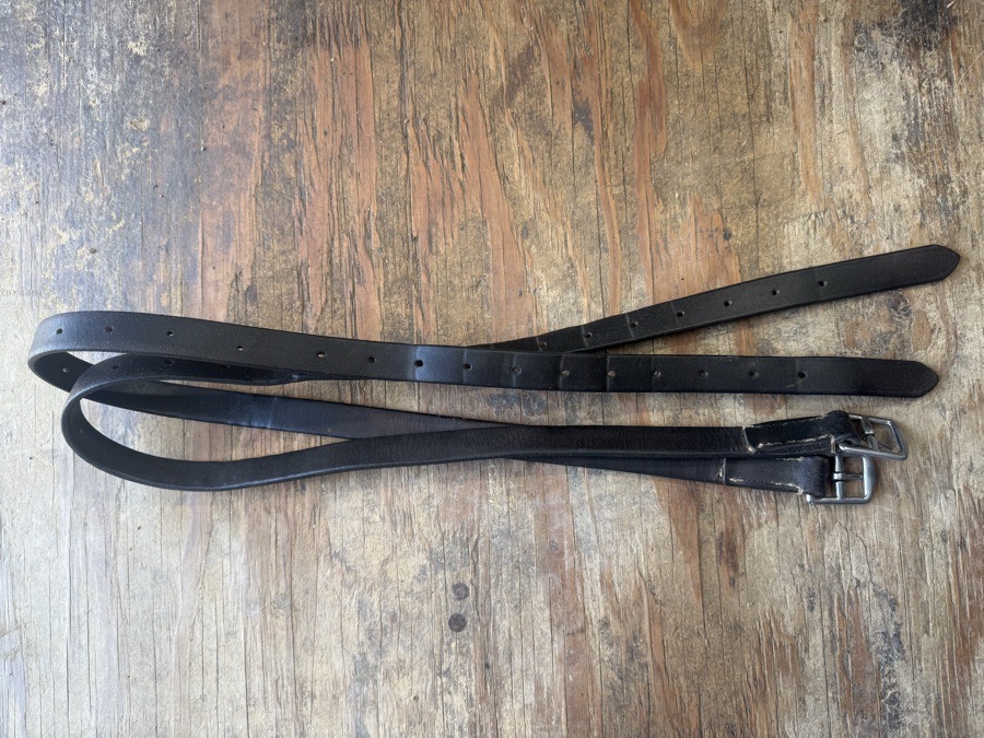 36” children’s Beval stirrup leathers