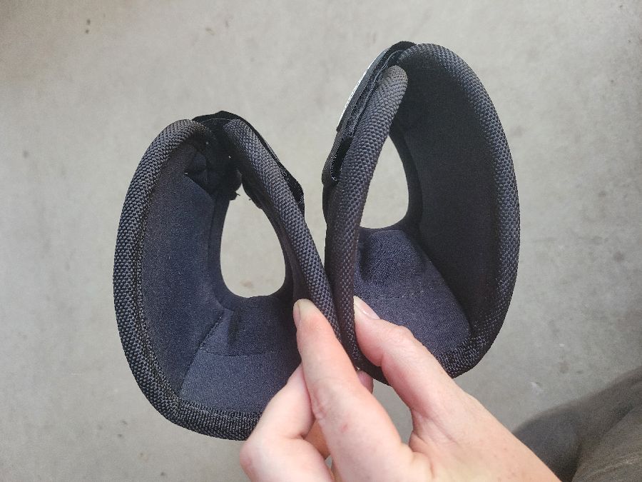 PROFESSIONAL'S CHOICE size Small Black Bell Boots