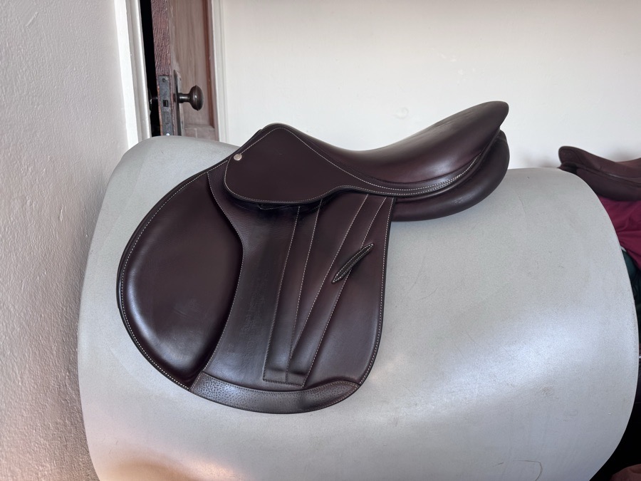 17 / 17.5” 2024 Butet Premium - 2.5 - Cachou