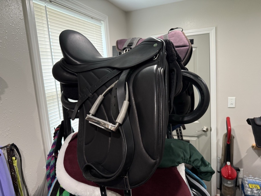 Crosby Adjustable Dressage Saddle