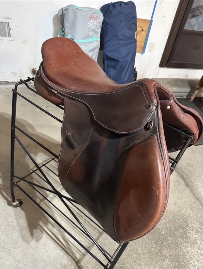 18” ThornHill English Saddle