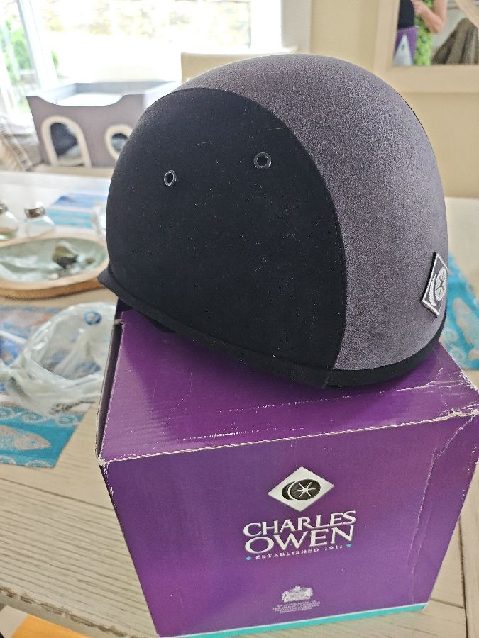 CHARLES OWEN Helmet 6 3/8