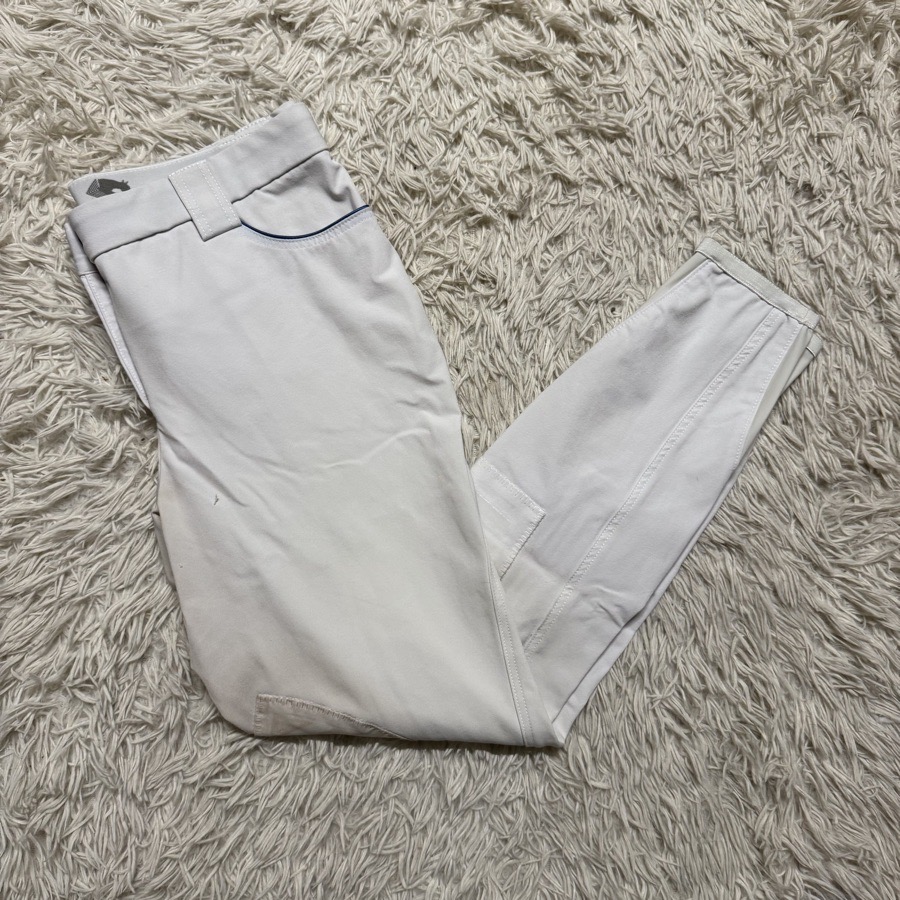 Women’s Size 32 White Sarm Hippique Knee Patch Horseback Riding Breeches