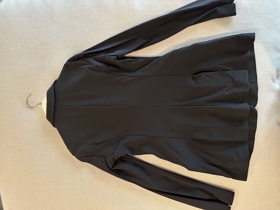 RJ Classics Washington Show Coat - size 0R  