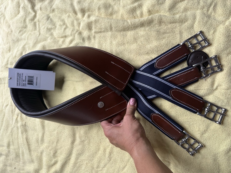 DOVER SADDLERY 46” Girth