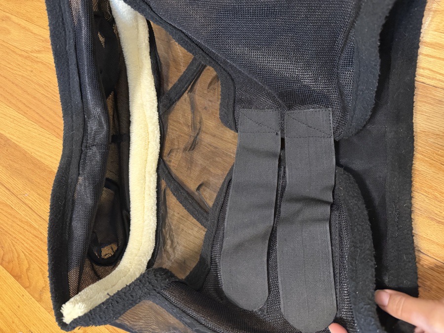 Full-size Black Fly Mask - Excellent condition! 