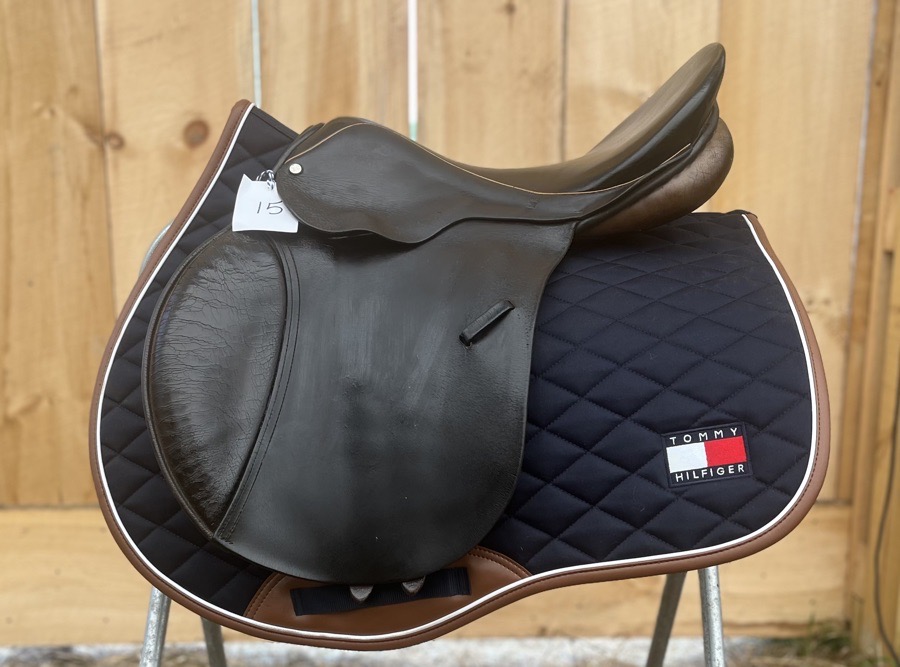 Berney Brothers Jump Saddle 18” N