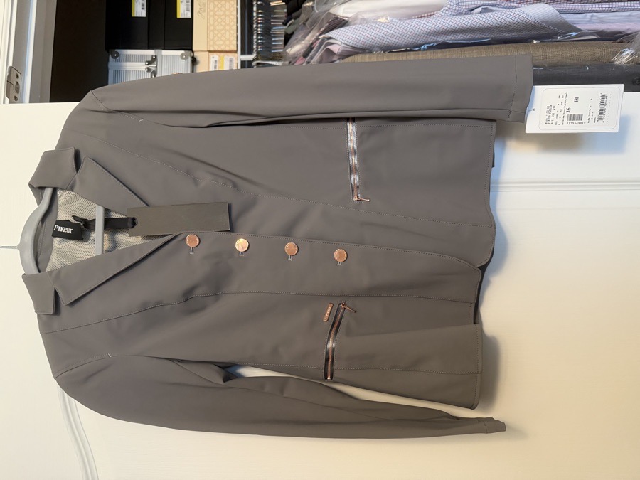 Pikeur “Paulin” show coat Grey/Rose Gold 