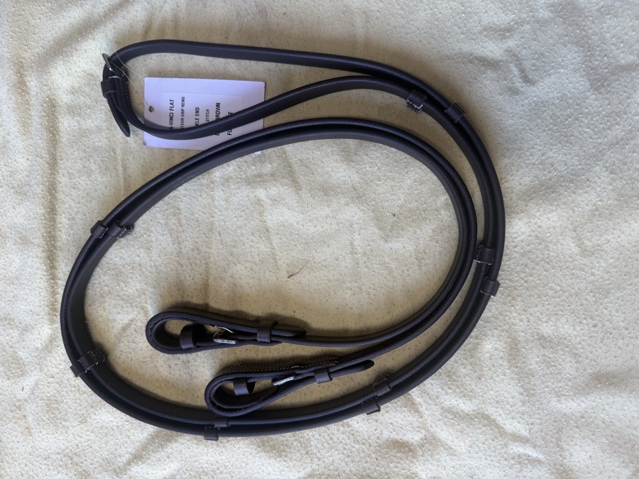 54” NWT DaVinci flat leather grip reins