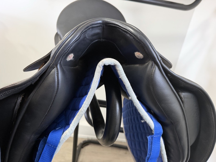 17.5” Albion Adjusta Europa SLK - wide adjustable