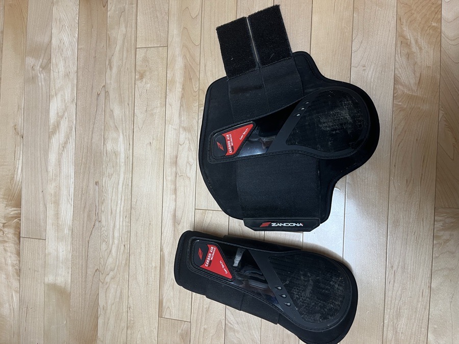 ZANDONA front flatting boots 