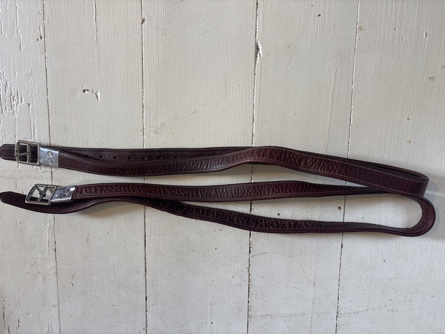 Curcuit stirrup leathers 