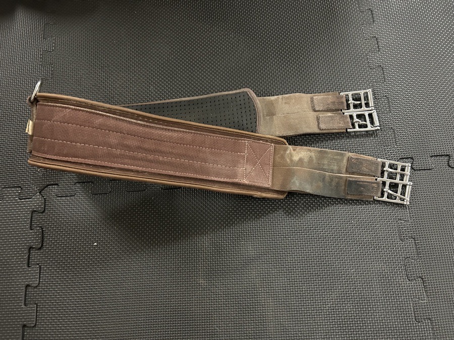 Professionals Choice girth