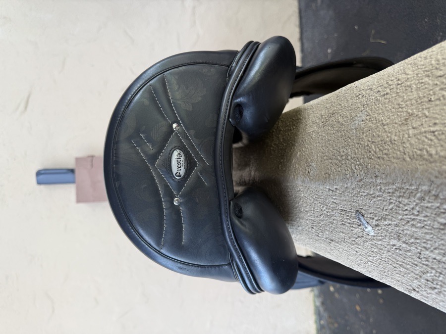 Used Prestige Philosophy Dressage Saddle