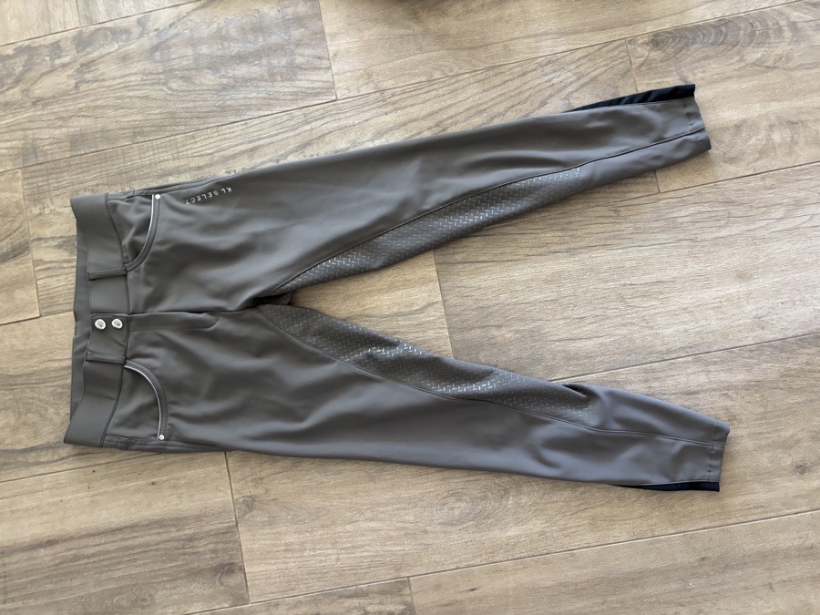KL select size 26R full seat 