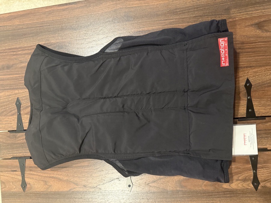 Horse Pilot/ IN&MOTION Airbag Vest