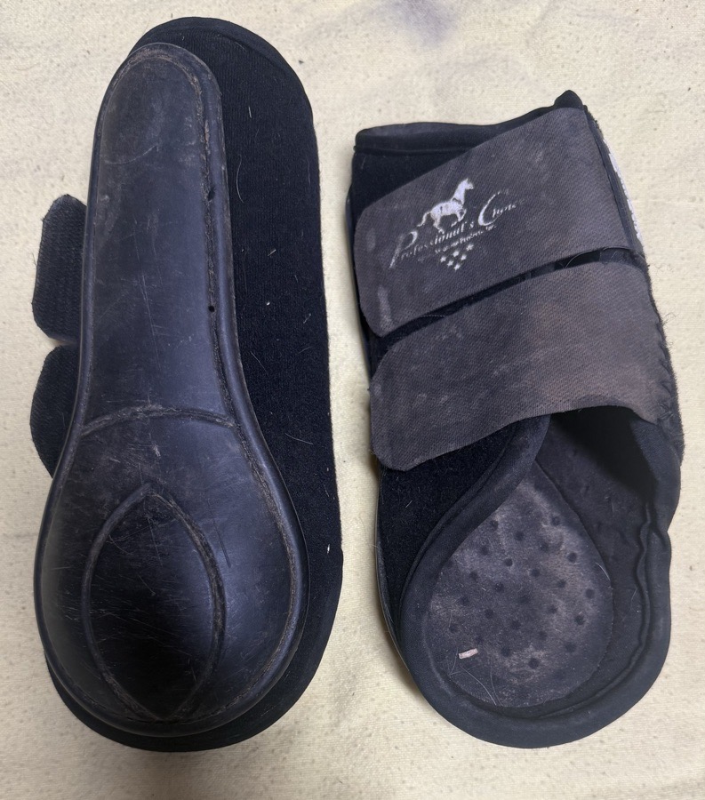 Professionals Choice VenTech splint boots